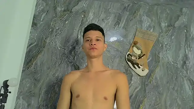 Twinkcock22 online show from 12-14-25, 04:45