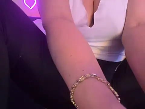 Melisss0404 online show from 05-31-26, 11:05