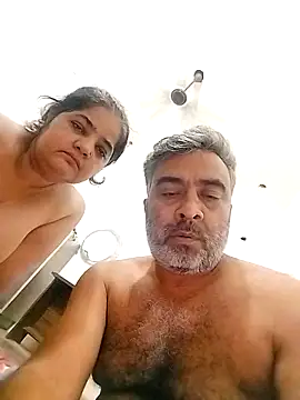 Snapshot of BHABHIJAAN7317 chatting on 10-05-25, 07:43 BHABHIJAAN7317 online show from 10-05-25, 07:43