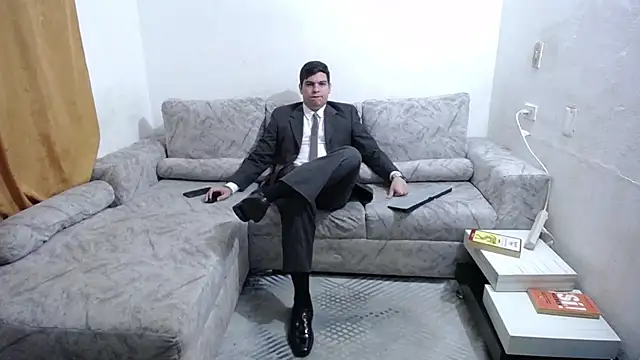 Snapshot of Victor_Maitland chatting on 07-05-26, 04:19 Victor Maitland online show from 07-05-26, 04:19