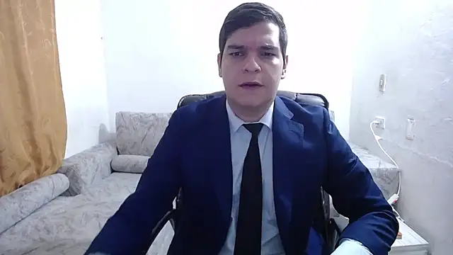 Snapshot of Victor_Maitland chatting on 07-17-26, 07:00 Victor Maitland online show from 07-17-26, 07:00