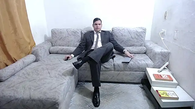 Snapshot of Victor_Maitland chatting on 06-11-26, 08:28 Victor Maitland online show from 06-11-26, 08:28