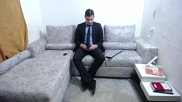 Victor Maitland online show from 09-10-25, 03:49