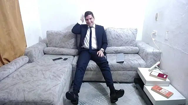 Snapshot of Victor_Maitland chatting on 06-21-26, 03:45 Victor Maitland online show from 06-21-26, 03:45