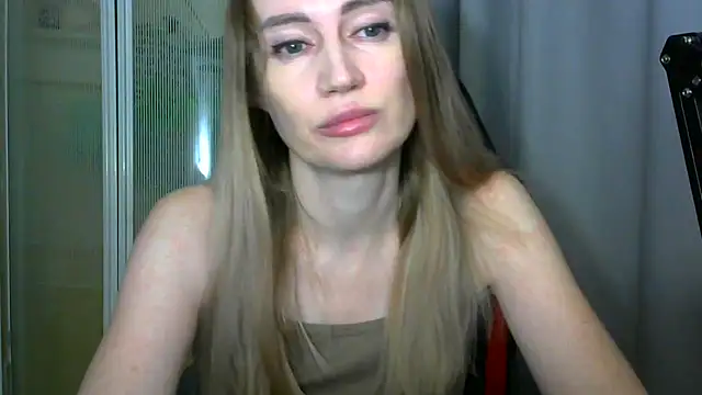 JessFoxxx online show from 03-01-26, 03:17