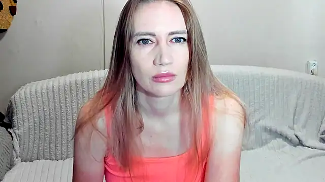 JessFoxxx online show from 05-08-26, 03:43