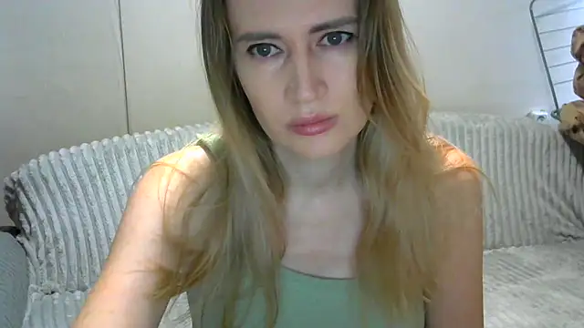 JessFoxxx online show from 02-18-26, 04:10