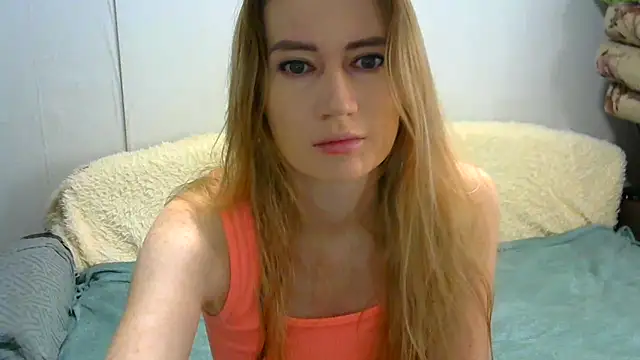 Snapshot of JessFoxxx chatting on 09-25-25, 03:23 JessFoxxx online show from 09-25-25, 03:23