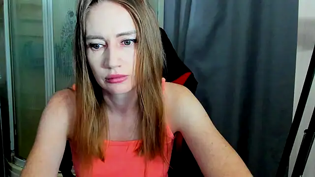 Snapshot of JessFoxxx chatting on 07-05-26, 02:38 JessFoxxx online show from 07-05-26, 02:38