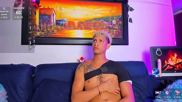 Snapshot of ECSTASYX2_2001 chatting on 02-11-26, 04:23 ECSTASYX2 2001 online show from 02-11-26, 04:23