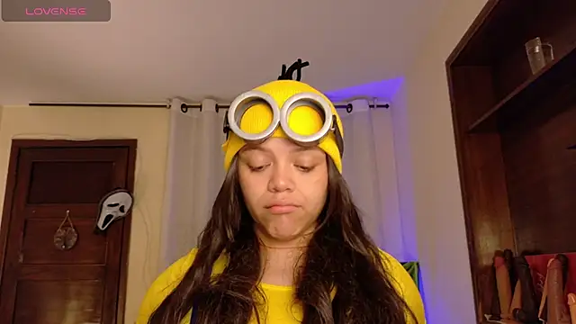 Amanda sweet online show from 10-31-25, 12:57