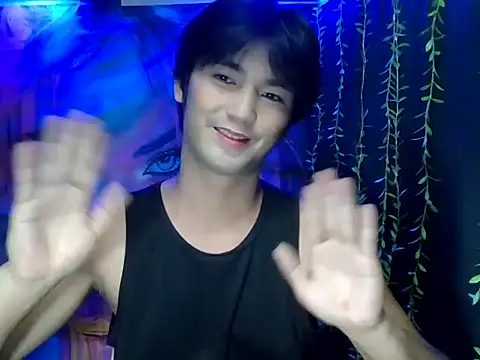 miss lolalops online show from 12-21-25, 02:41