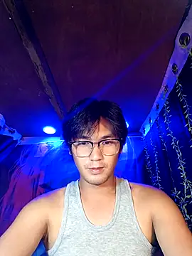 miss lolalops online show from 12-22-25, 01:11