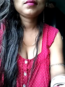 Snapshot of Desi_couple305 chatting on 10-06-25, 02:24 Desi couple305 online show from 10-06-25, 02:24