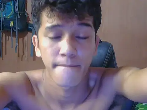 kenbigcockxx online show from 12-21-25, 10:54