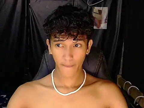 kenbigcockxx online show from 04-03-26, 01:17