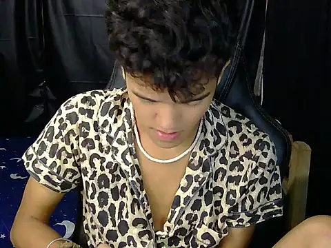 kenbigcockxx online show from 03-11-26, 09:47