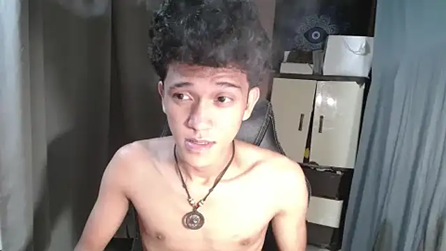 kenbigcockxx online show from 10-27-25, 05:58