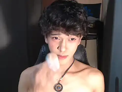 Snapshot of kenbigcockxx chatting on 10-03-25, 04:30 kenbigcockxx online show from 10-03-25, 04:30