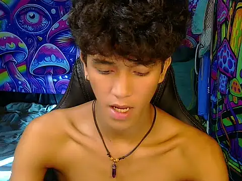 Snapshot of kenbigcockxx chatting on 06-16-26, 03:23 kenbigcockxx online show from 06-16-26, 03:23