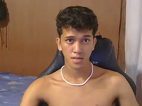 kenbigcockxx online show from 12-18-25, 11:41