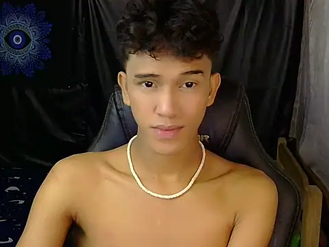 kenbigcockxx online show from 02-15-26, 12:04