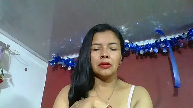 DianaOchoa  online show from 01-10-26, 06:31