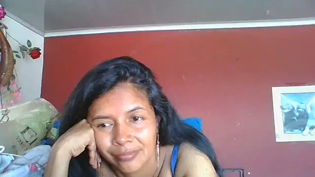 Snapshot of DianaOchoa_ chatting on 06-13-26, 03:04 DianaOchoa online show from 06-13-26, 03:04