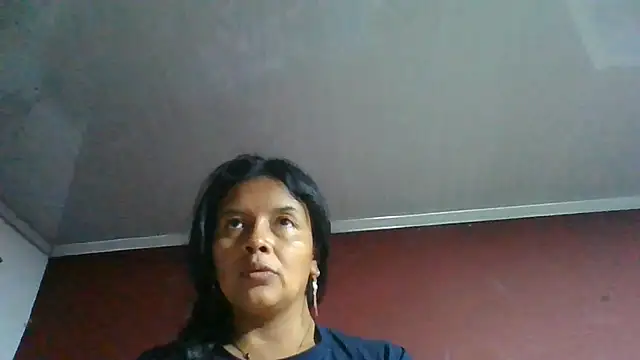 Snapshot of DianaOchoa_ chatting on 06-18-26, 03:16 DianaOchoa online show from 06-18-26, 03:16