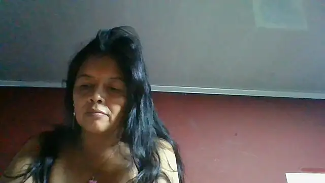 Snapshot of DianaOchoa_ chatting on 07-05-26, 04:19 DianaOchoa online show from 07-05-26, 04:19