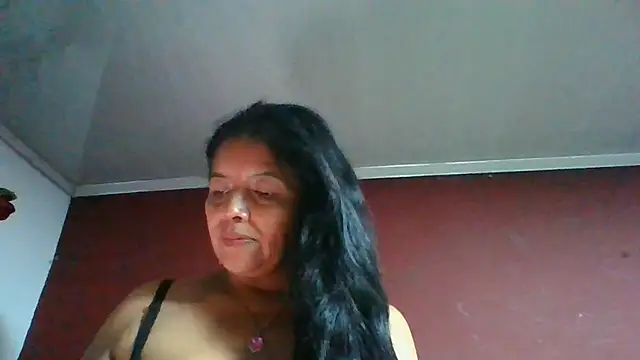 Snapshot of DianaOchoa_ chatting on 06-30-26, 01:38 DianaOchoa online show from 06-30-26, 01:38