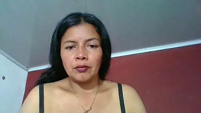 DianaOchoa  online show from 11-04-25, 07:39