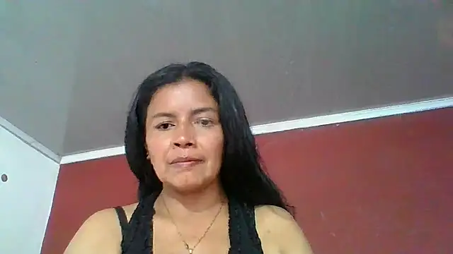 DianaOchoa  online show from 11-06-25, 08:46