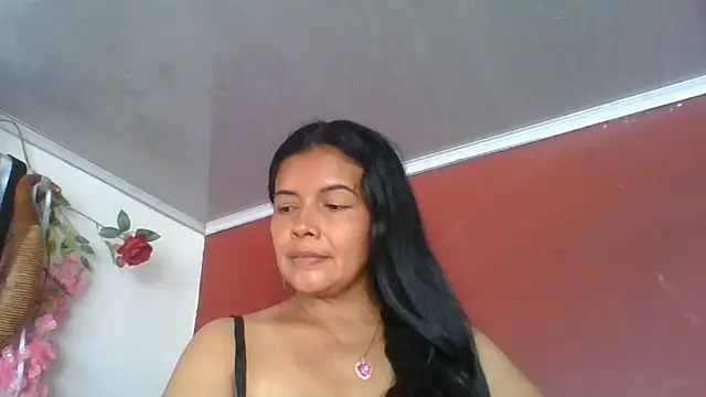 DianaOchoa  online show from 05-26-26, 08:07