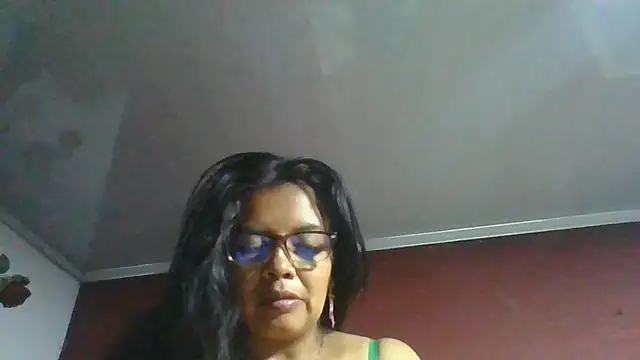 Snapshot of DianaOchoa_ chatting on 07-17-26, 03:15 DianaOchoa online show from 07-17-26, 03:15
