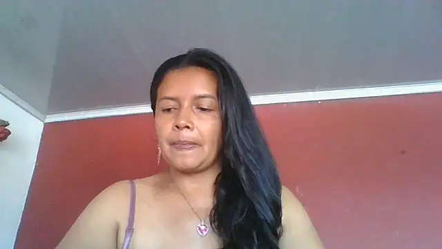 Snapshot of DianaOchoa_ chatting on 07-15-26, 08:49 DianaOchoa online show from 07-15-26, 08:49