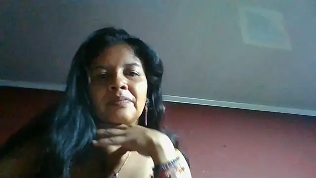Snapshot of DianaOchoa_ chatting on 07-05-26, 03:55 DianaOchoa online show from 07-05-26, 03:55