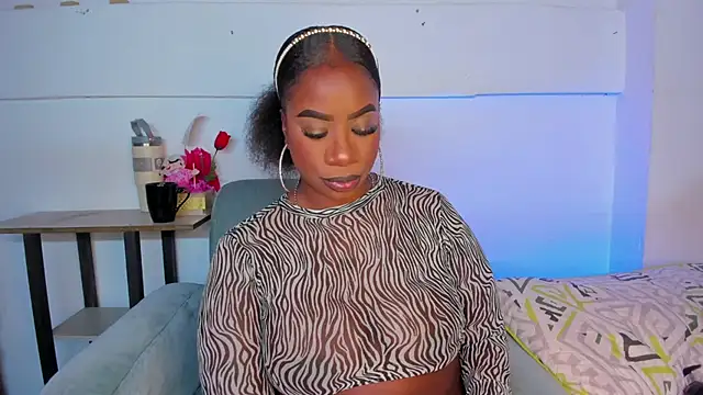 Keily-w online show from 02-14-26, 04:23