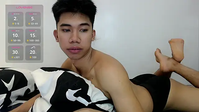 Ur pinoyhotbrix online show from 10-14-25, 09:43