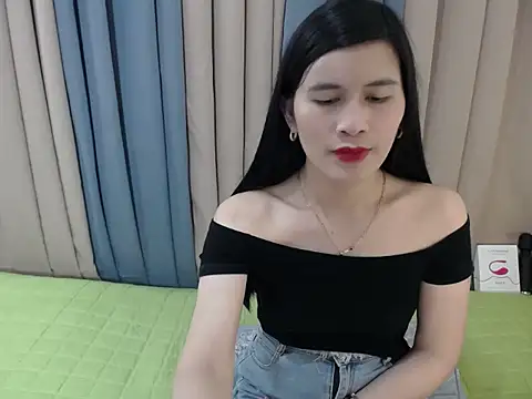 Snapshot of pinay_amaliax chatting on 07-19-26, 10:34 pinay amaliax online show from 07-19-26, 10:34