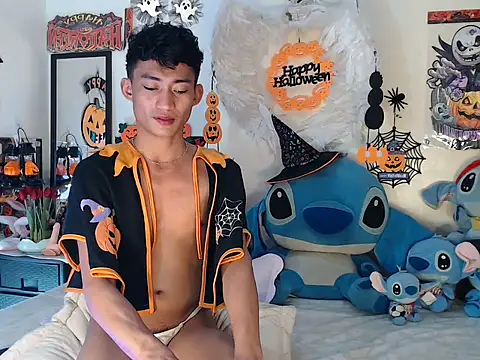 good boy in bed online show from 11-04-25, 10:02