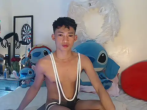 good boy in bed online show from 10-22-25, 04:39