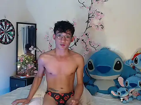 good boy in bed online show from 03-27-26, 04:08