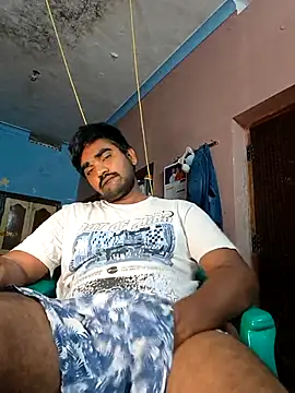 Snapshot of Harsha_Happy chatting on 09-28-25, 05:42 Harsha Happy online show from 09-28-25, 05:42