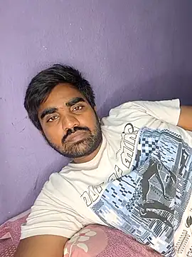 Snapshot of Harsha_Happy chatting on 10-04-25, 02:29 Harsha Happy online show from 10-04-25, 02:29