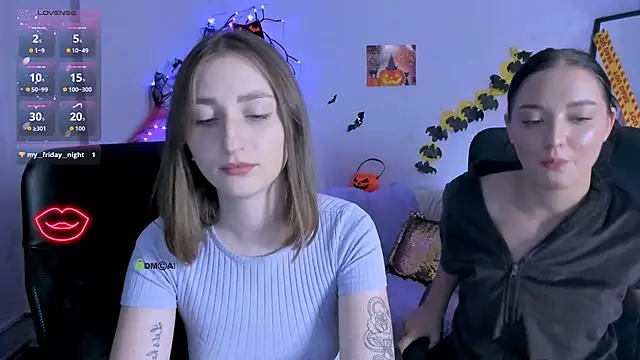 Snapshot of miki-niki chatting on 10-22-25, 04:39 miki-niki online show from 10-22-25, 04:39