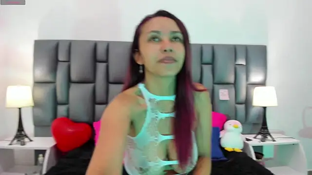 valeriasweet  online show from 09-22-25, 12:33