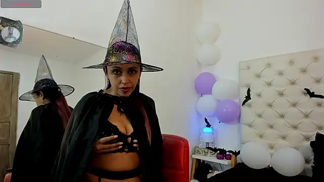 valeriasweet  online show from 10-12-25, 01:56
