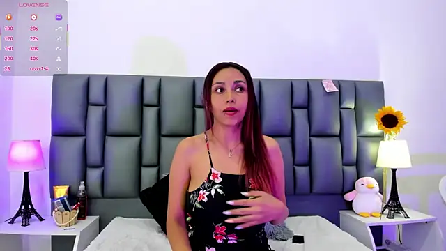 valeriasweet  online show from 11-15-25, 01:15