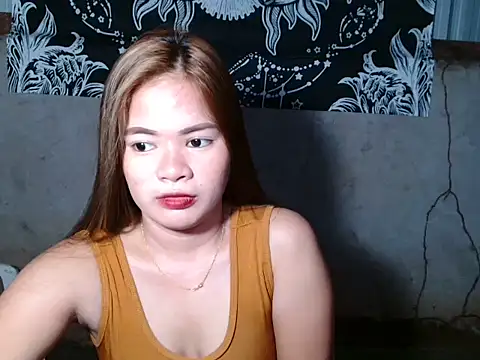 asian pinaydaniela online show from 11-28-25, 02:12
